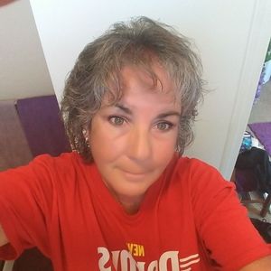 Meet your Posher, Shari